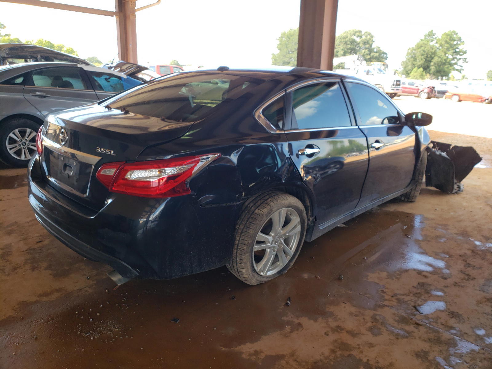 Photo 4 from auction – 2016 NISSAN ALTIMA 3.5 with VIN 1N4BL3AP1GC157256