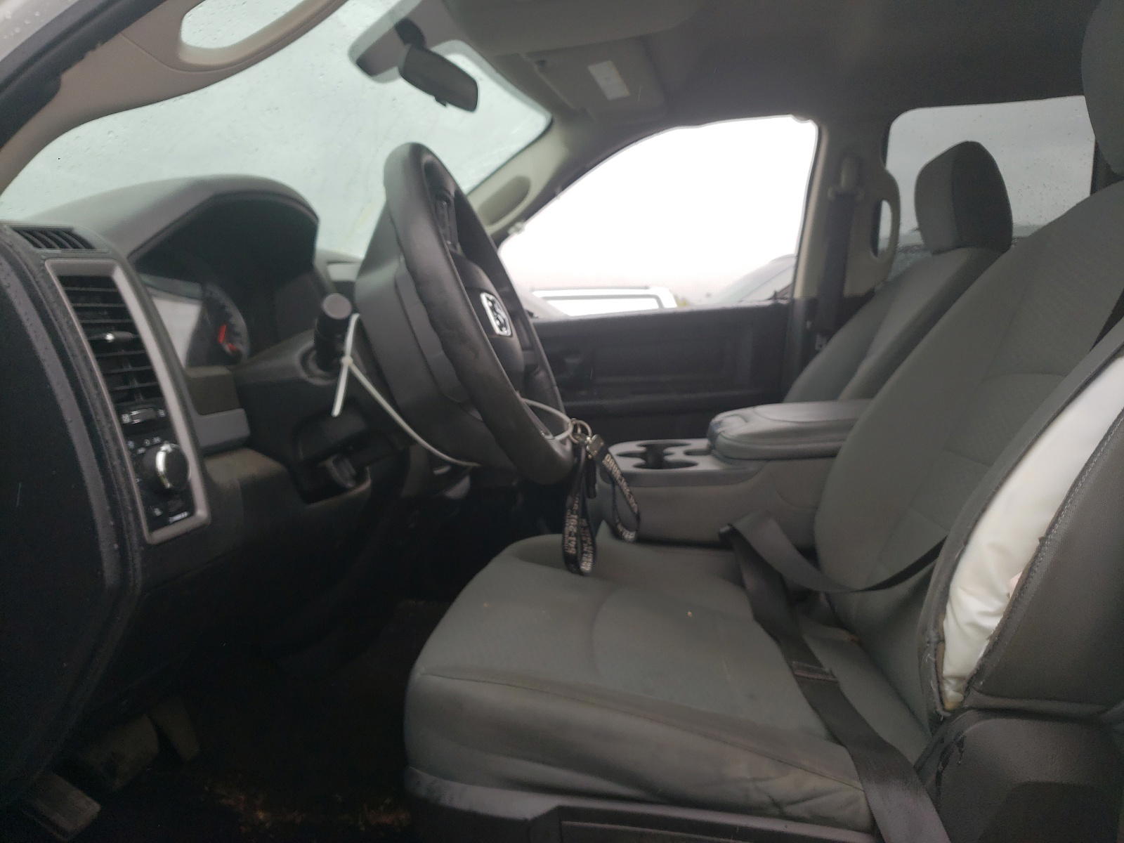 Photo 5 from auction – 2014 RAM 1500 ST with VIN 1C6RR7FT5ES436773