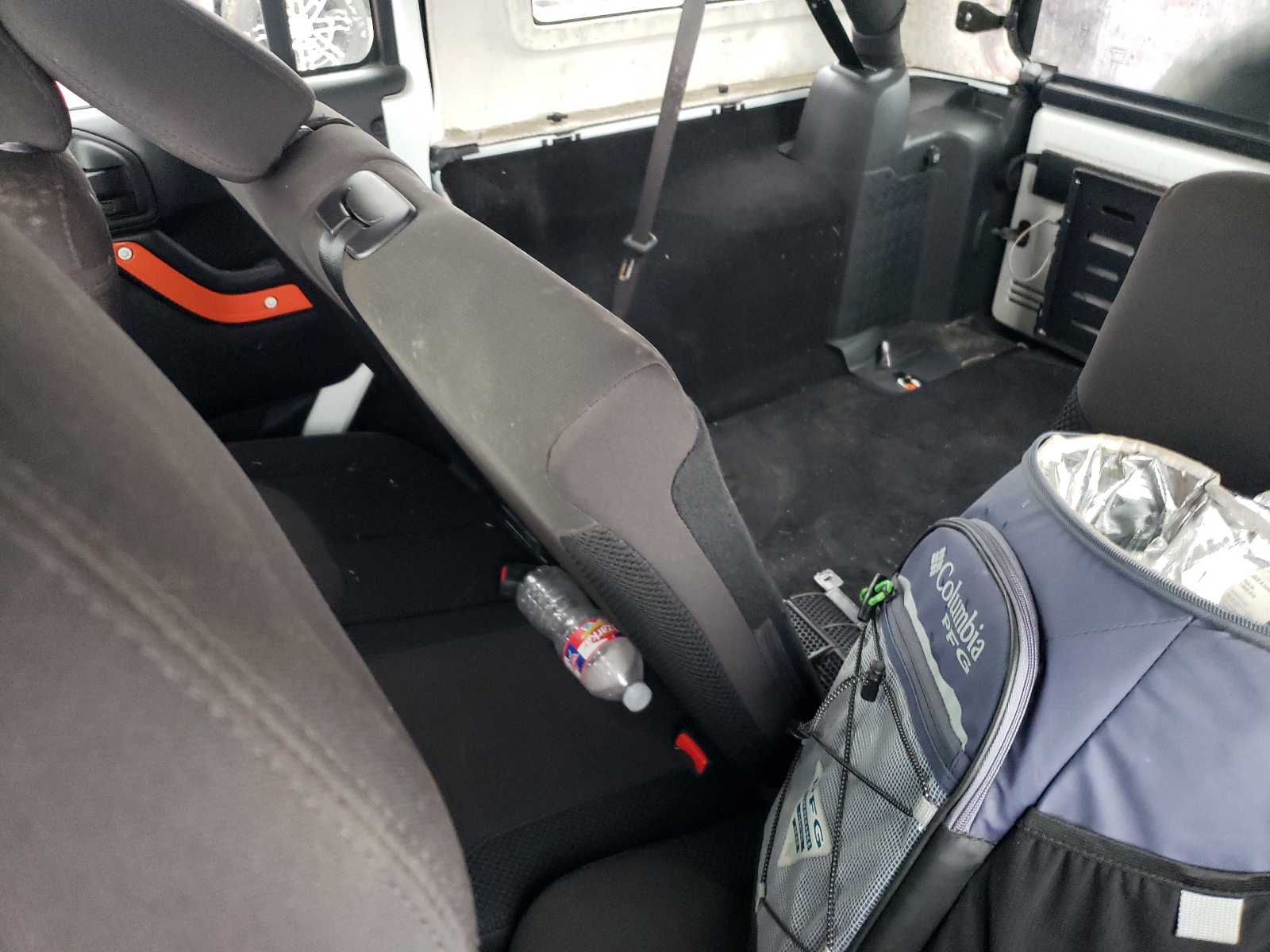Photo 6 from auction – 2017 JEEP WRANGLER U with VIN 1C4BJWDGXHL624771