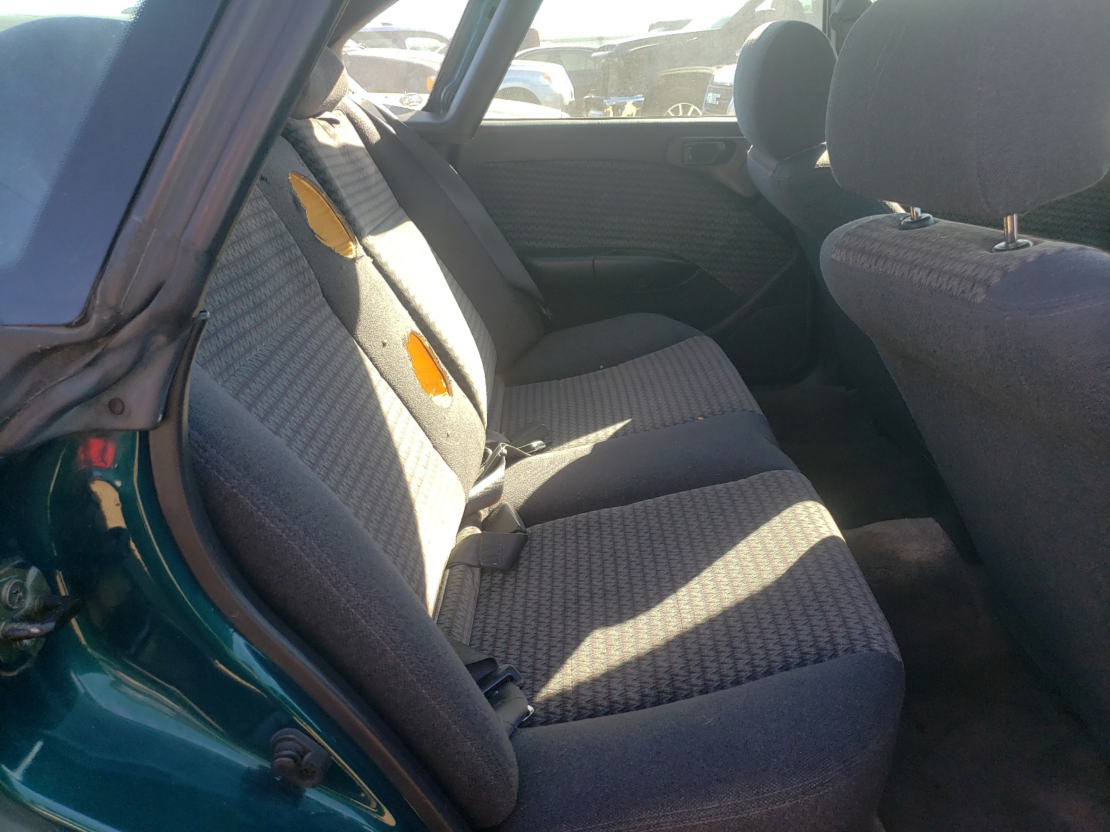 Photo 6 from auction – 1999 SUBARU LEGACY 30T with VIN 4S3BD6858X7240382