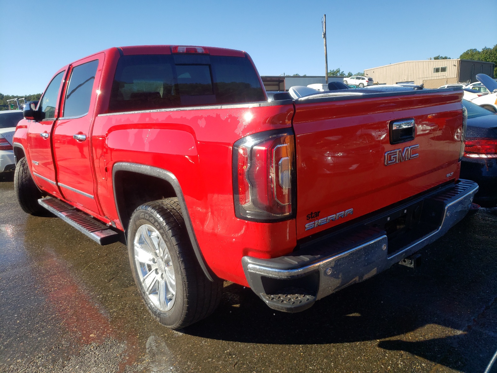 Photo 3 from auction – 2018 GMC SIERRA K15 with VIN 3GTU2NEC0JG641741