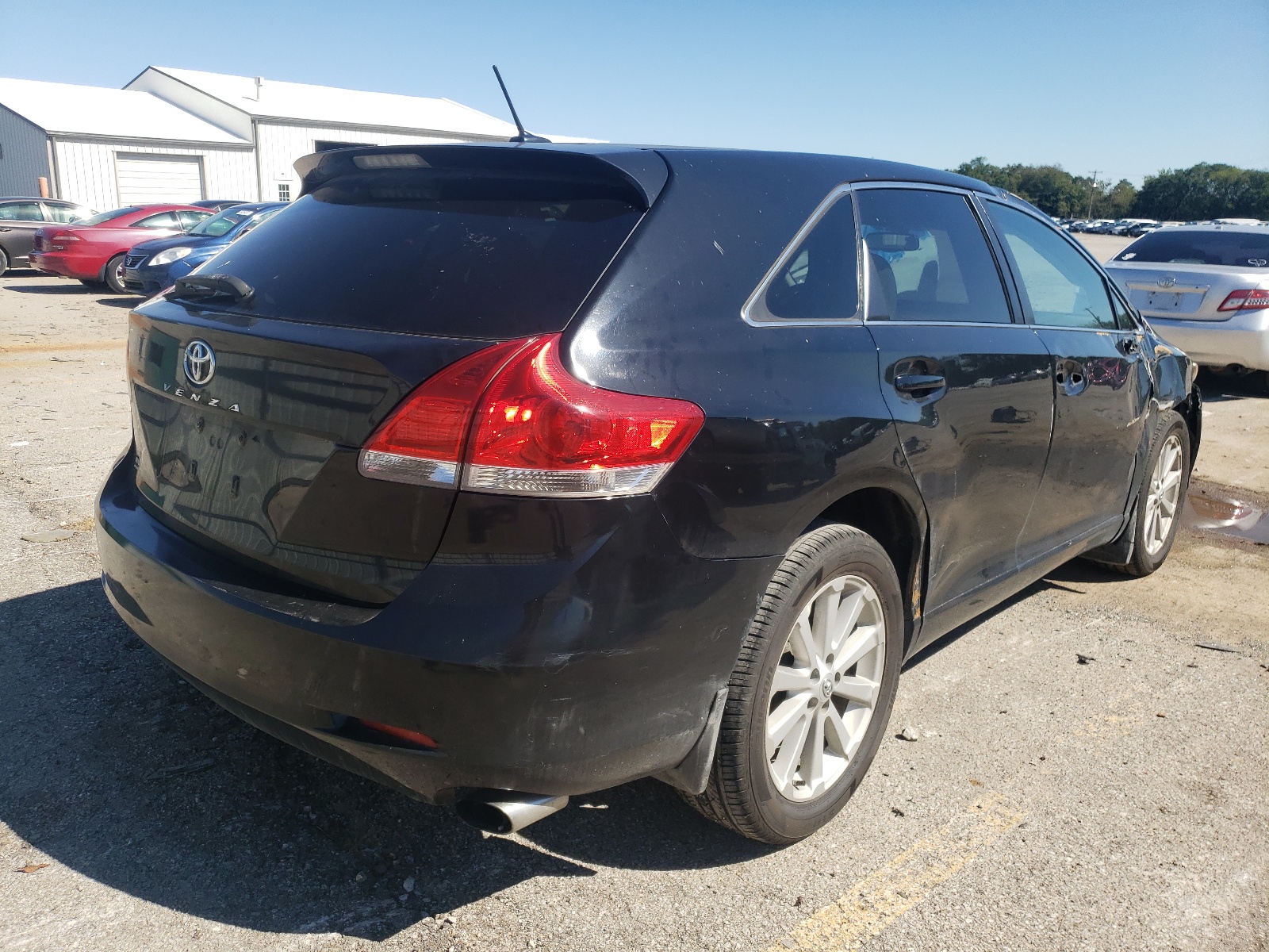 Photo 4 from auction – 2009 TOYOTA VENZA with VIN 4T3ZE11A99U007169