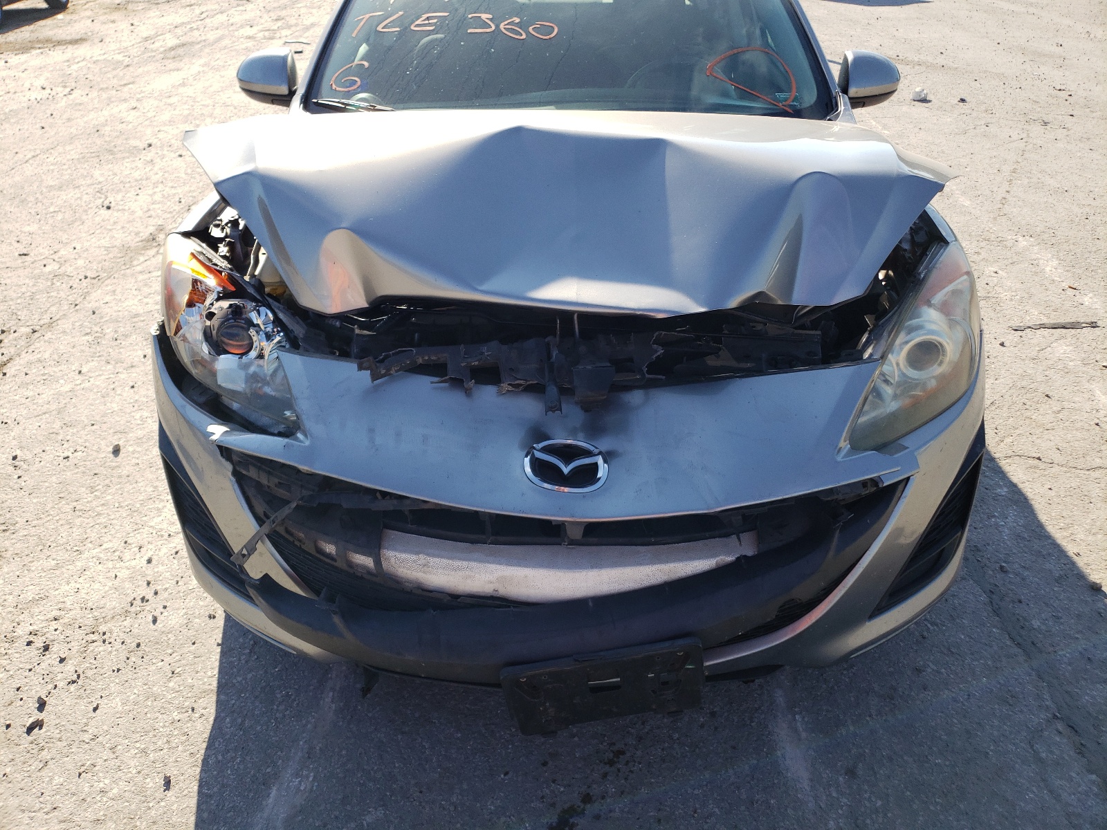 Photo 9 from auction – 2010 MAZDA 3 I with VIN JM1BL1SF3A1251114