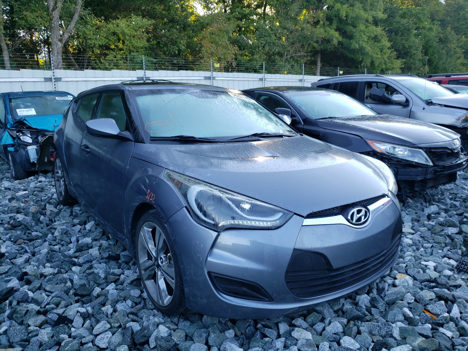 HYUNDAI VELOSTER 2017 with VIN KMHTC6AD1HU321022 - Photo from auction