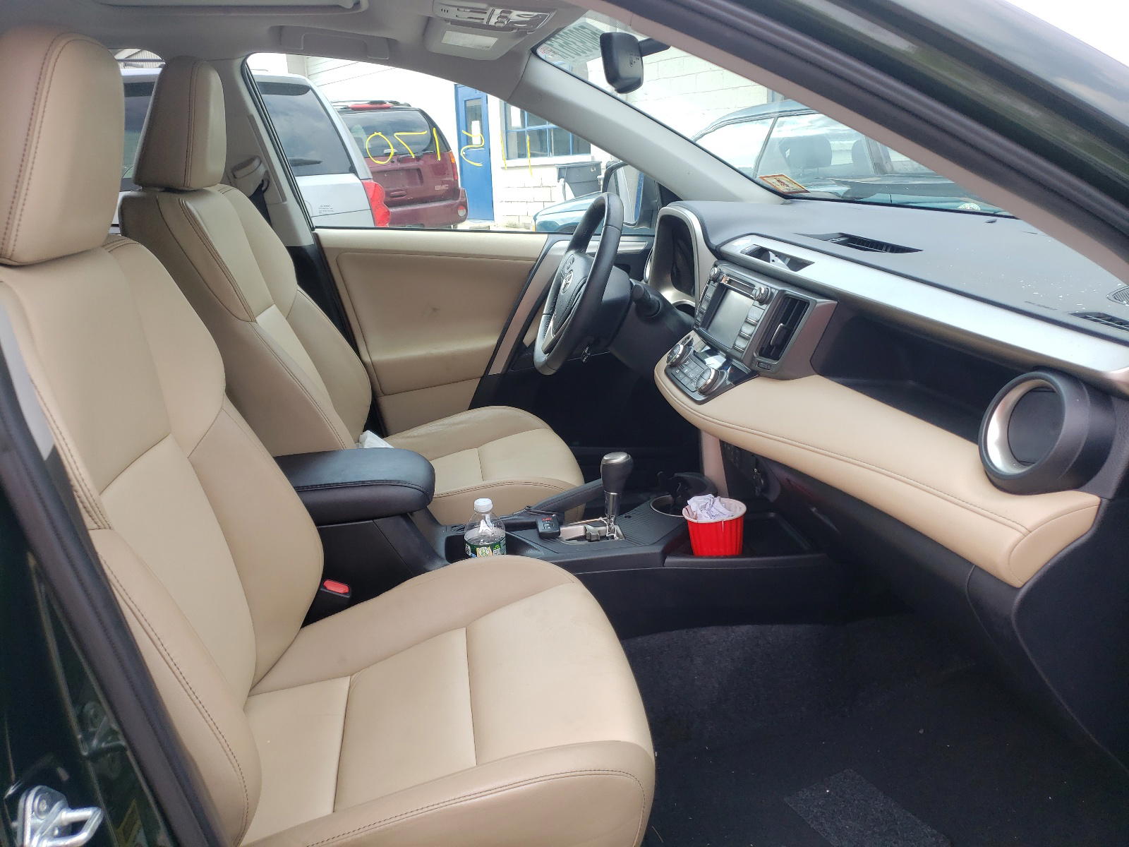 Photo 5 from auction – 2013 TOYOTA RAV4 LIMIT with VIN 2T3DFREV5DW028774
