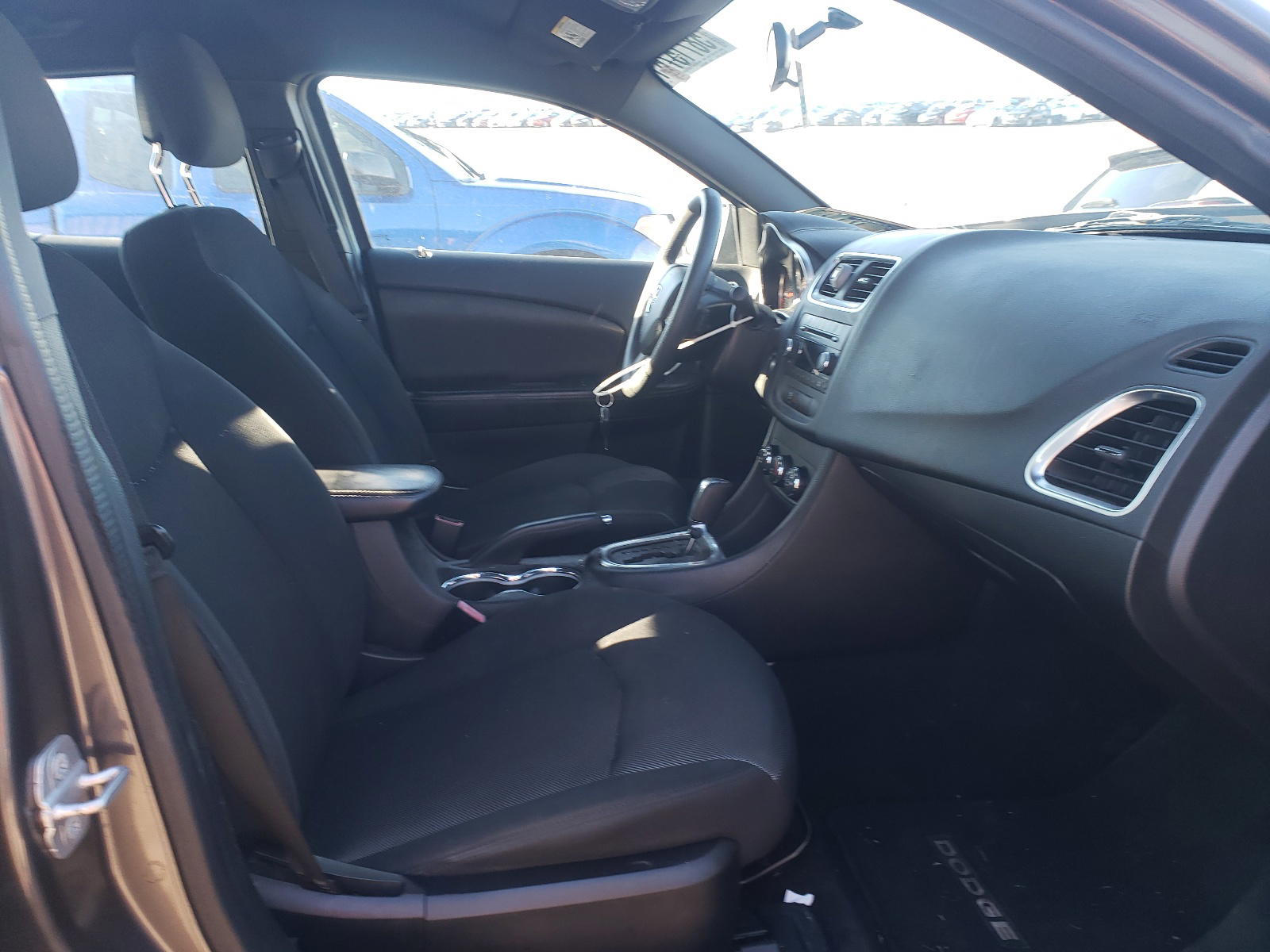 Photo 5 from auction – 2014 DODGE AVENGER SE with VIN 1C3CDZAB3EN181910