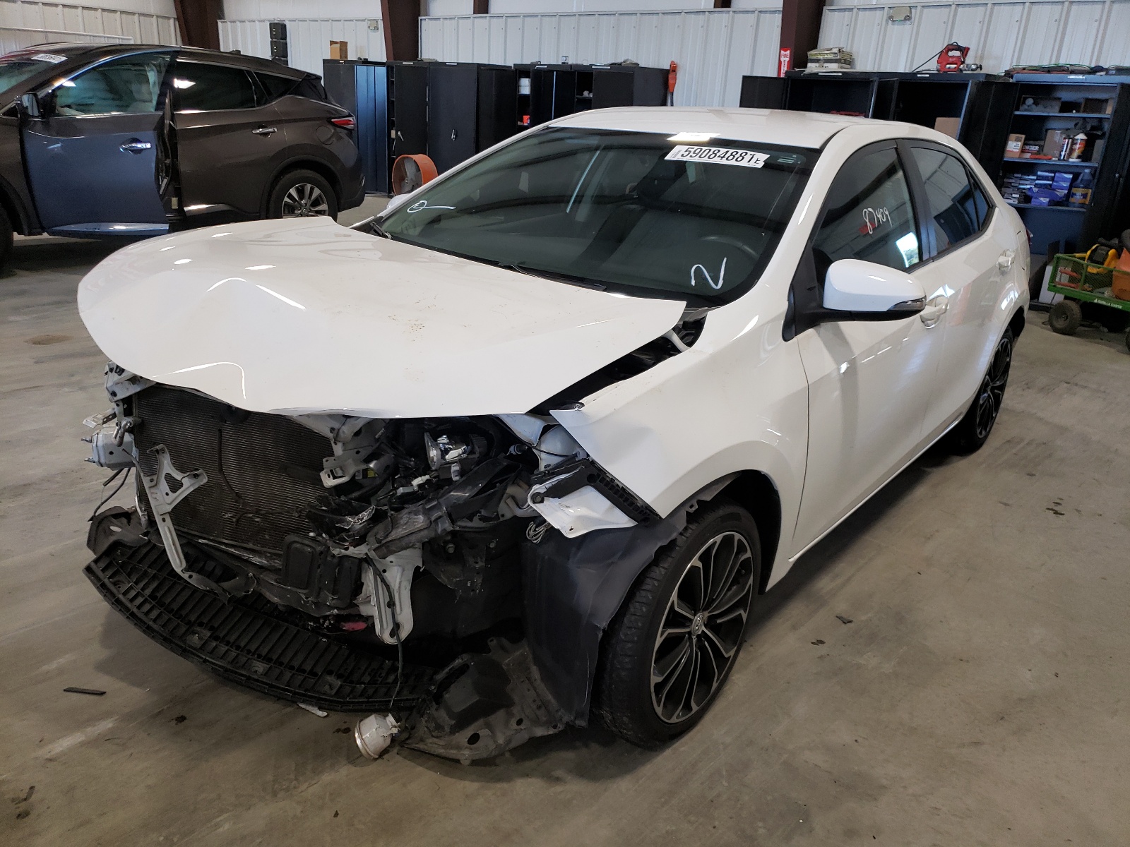 Photo 2 from auction – 2015 TOYOTA COROLLA L with VIN 2T1BURHE7FC411590