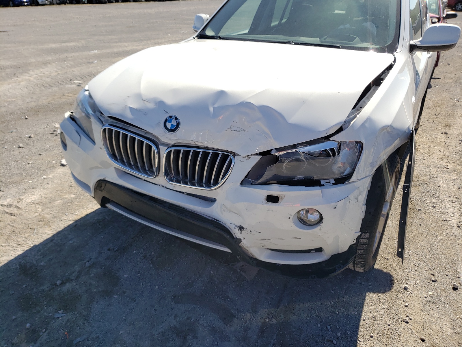 Photo 9 from auction – 2014 BMW X3 XDRIVE3 with VIN 5UXWX7C5XE0E77811