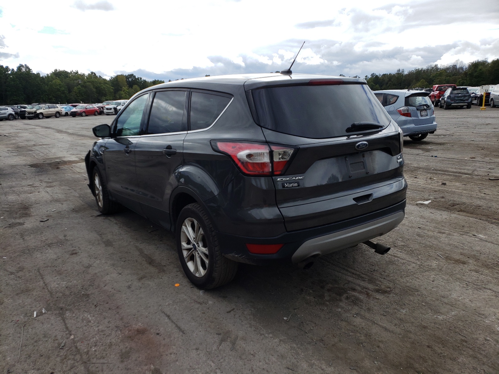 Zdjęcie 3 z aukcji – 2017 FORD ESCAPE SE z VIN 1FMCU0GD5HUE04020
