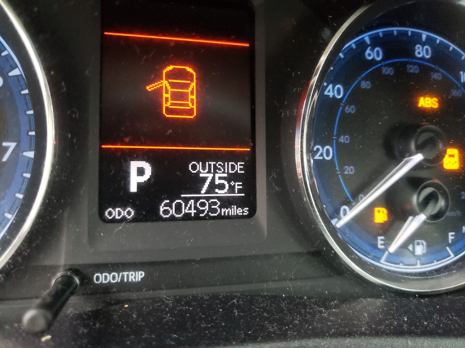 Photo 8 from auction – 2018 TOYOTA COROLLA L with VIN 2T1BURHE6JC104503