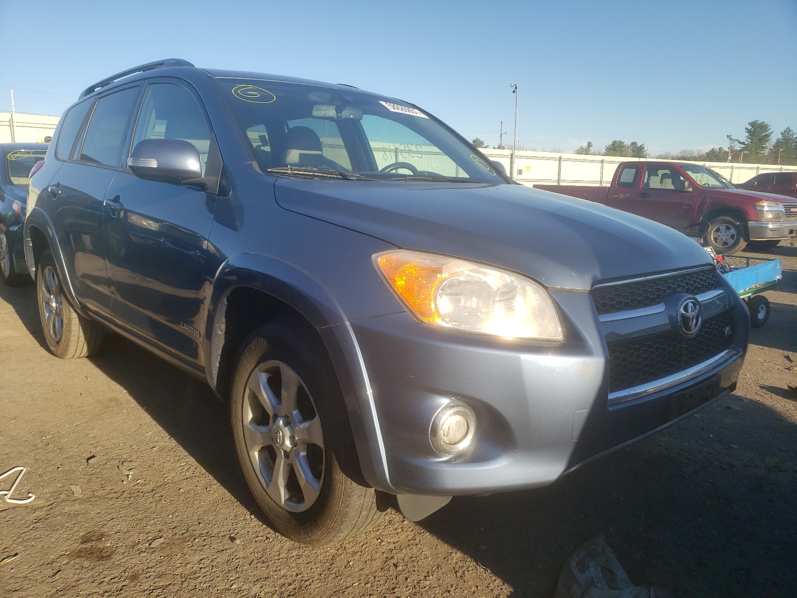 TOYOTA RAV4 LIMIT 2009 with VIN 2T3BK31V29W010875 - Photo from auction