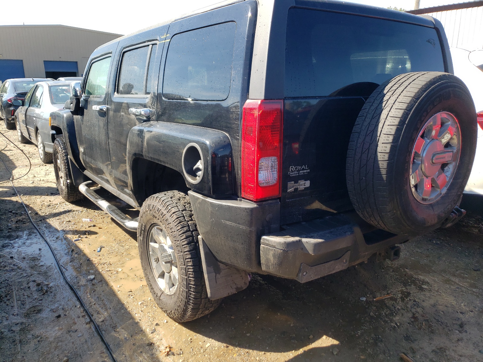 Photo 3 from auction – 2007 HUMMER H3 with VIN 5GTDN13E378248876