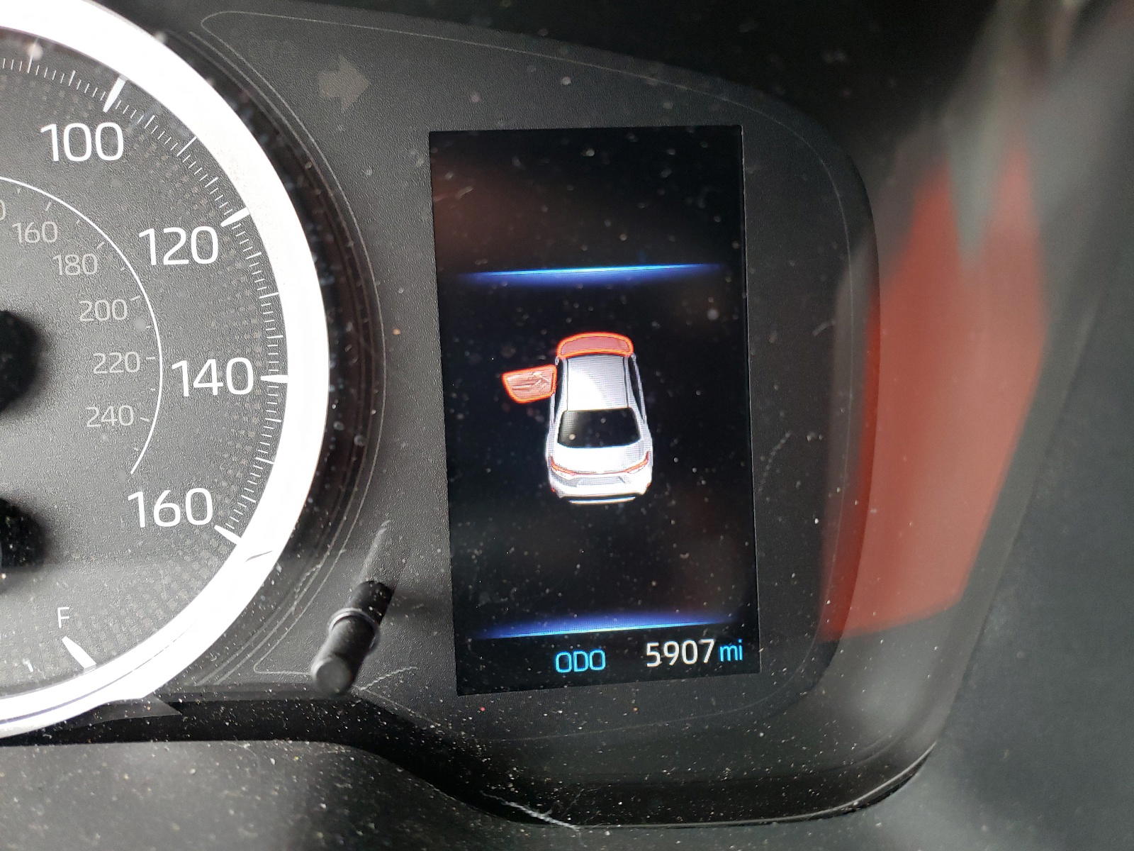 Photo 8 from auction – 2021 TOYOTA COROLLA LE with VIN 5YFEPMAE7MP212926