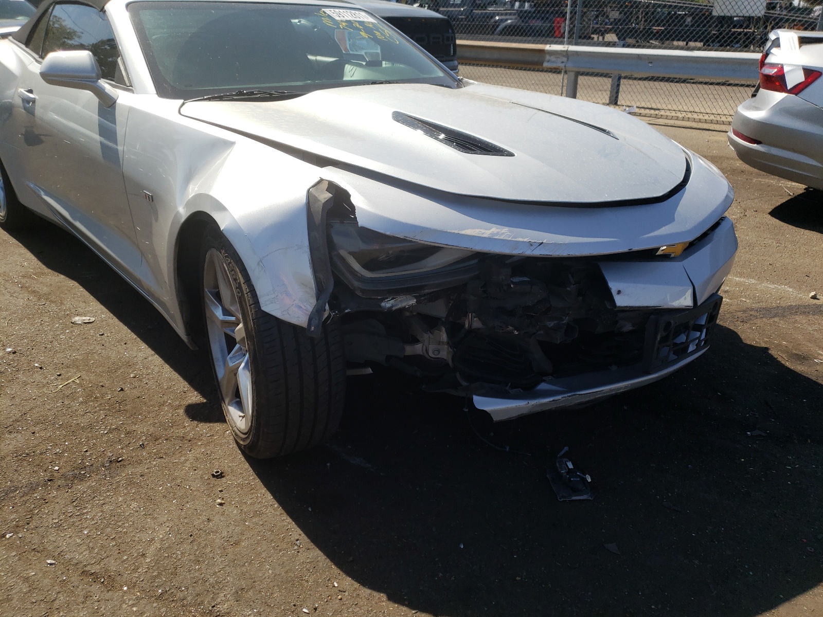 Photo 9 from auction – 2017 CHEVROLET CAMARO SS with VIN 1G1FF3D77H0205420