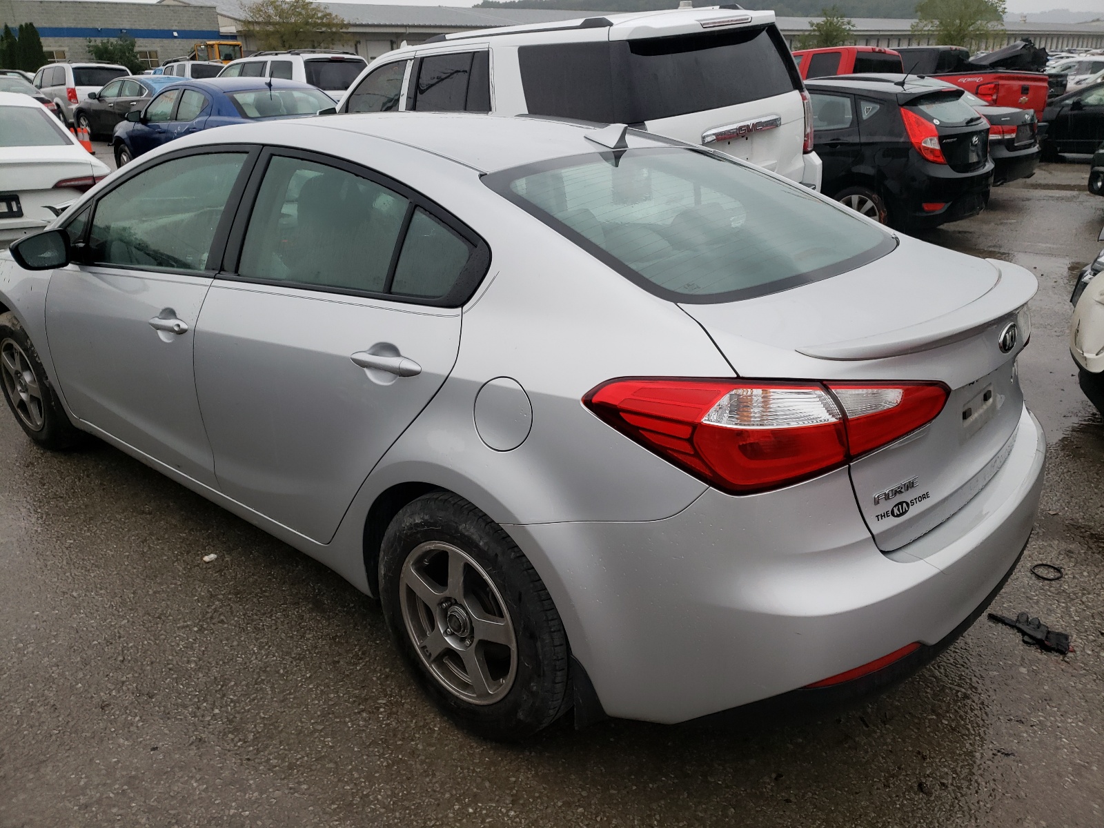 Photo 3 from auction – 2015 KIA FORTE LX with VIN KNAFK4A65F5342146