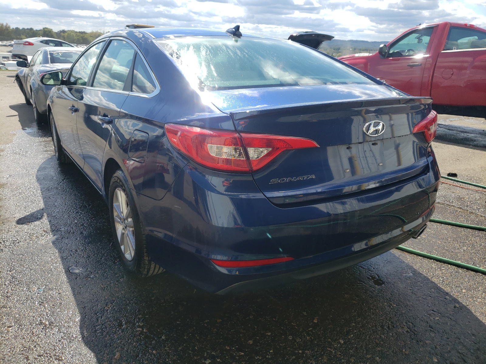 Photo 3 from auction – 2015 HYUNDAI SONATA SE with VIN 5NPE24AF4FH224491