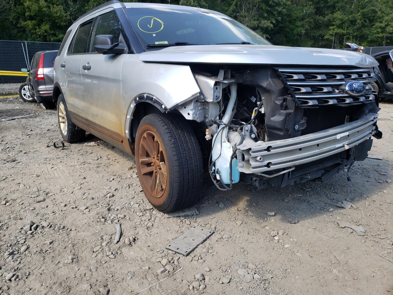 FORD EXPLORER 2016 with VIN 1FM5K7B89GGA81895 - Photo from auction