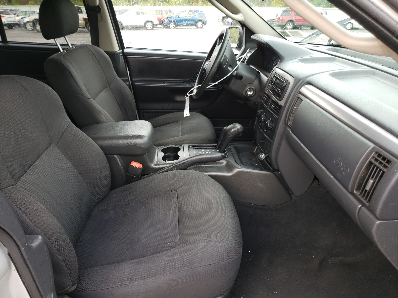 Photo 5 from auction – 2004 JEEP GRAND CHER with VIN 1J4GW48S54C156902