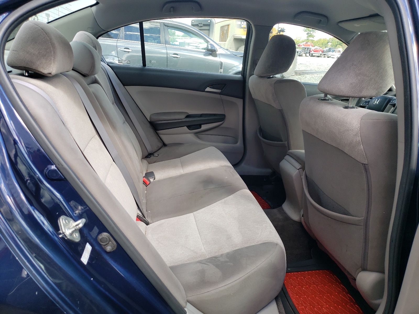 Photo 6 from auction – 2010 HONDA ACCORD LX with VIN 1HGCP2F31AA088950
