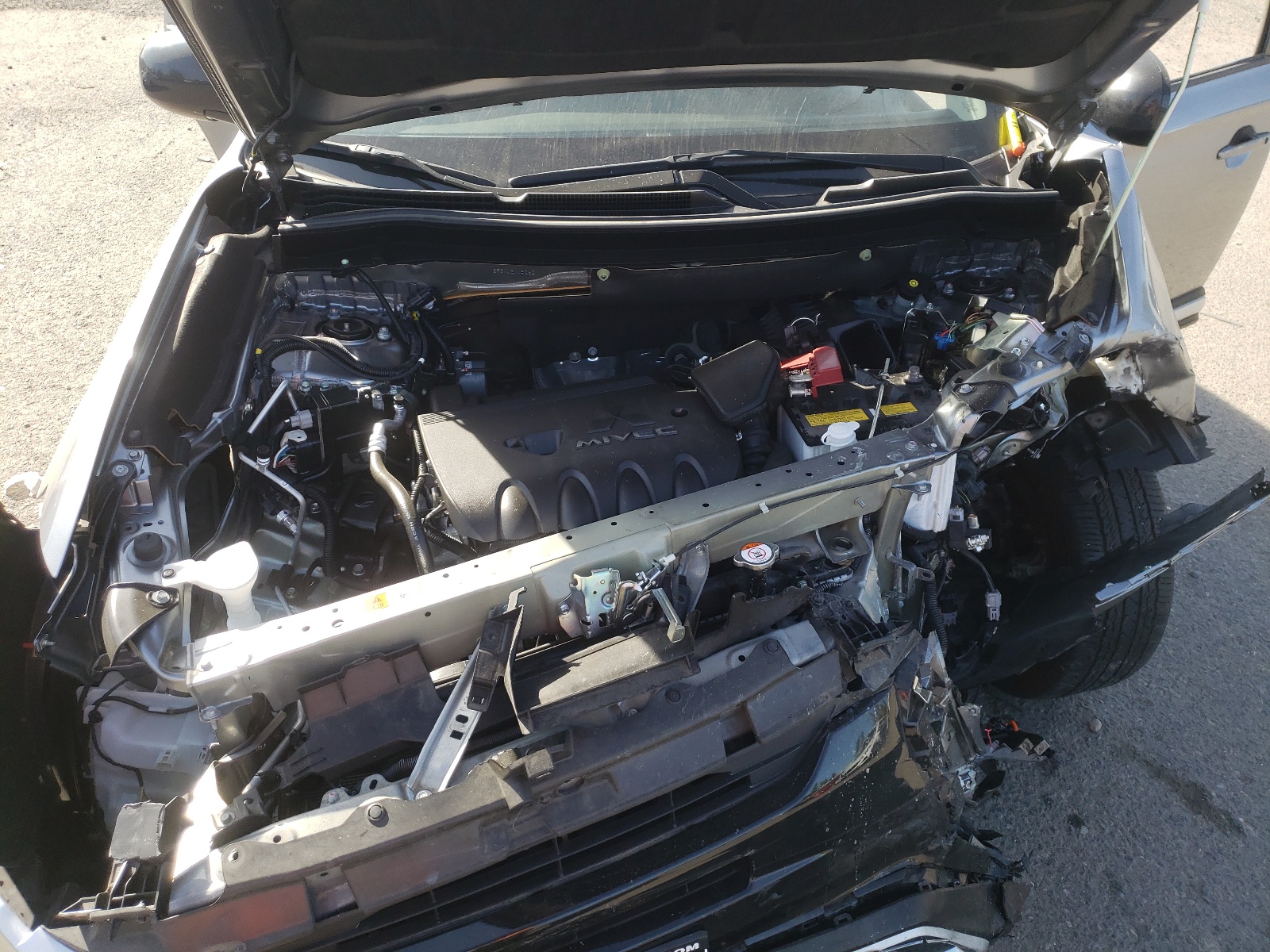 Photo 7 from auction – 2020 MITSUBISHI OUTLANDER with VIN JA4AD2A3XLZ005262
