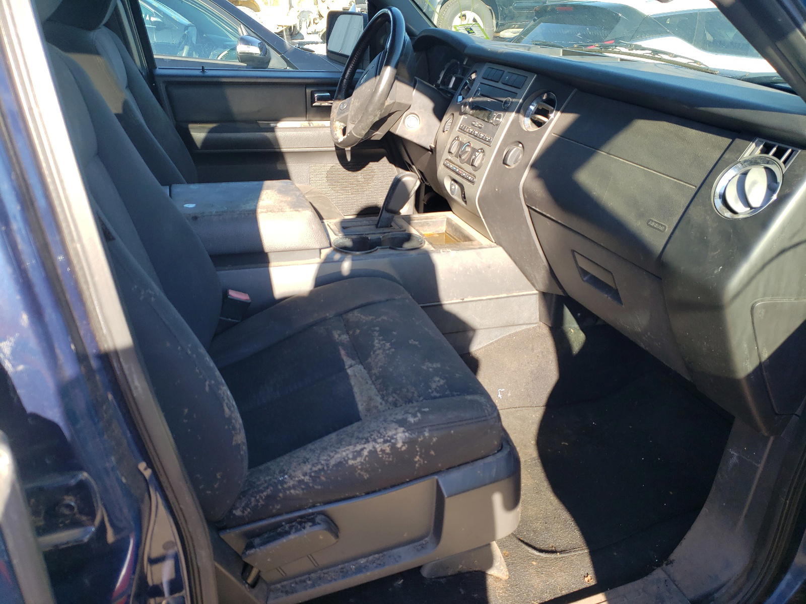 Photo 5 from auction – 2008 FORD EXPEDITION with VIN 1FMFU16588LA05816