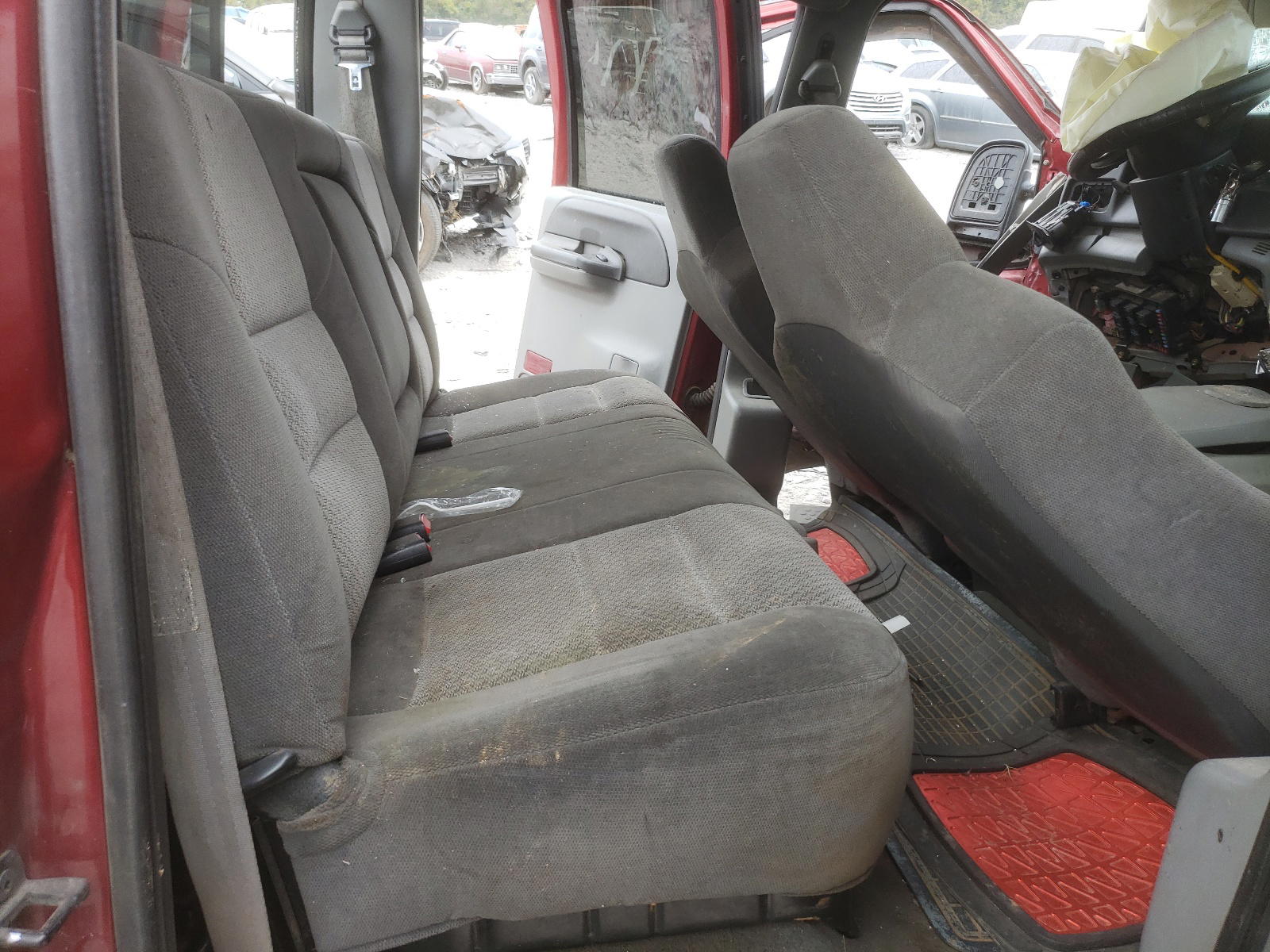 Photo 6 from auction – 2002 FORD F250 SUPER with VIN 1FTNW20L12EA46338