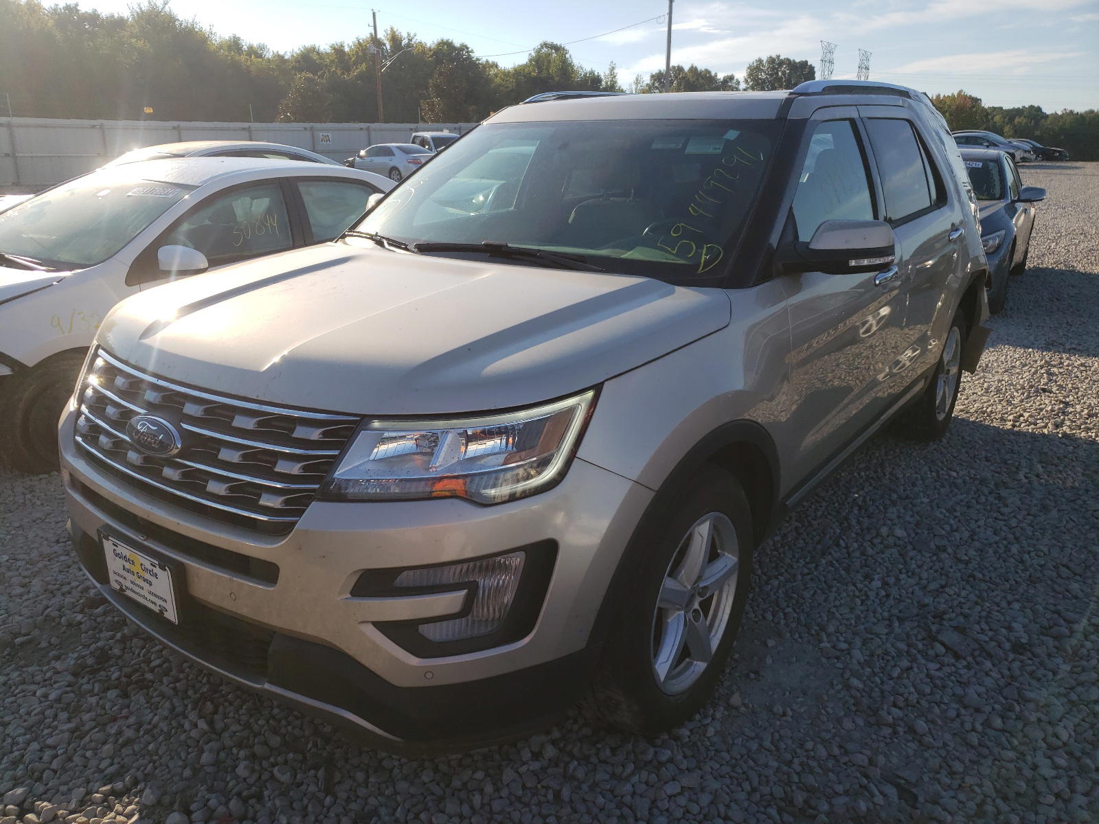 Photo 2 from auction – 2017 FORD EXPLORER L with VIN 1FM5K7F87HGD35552