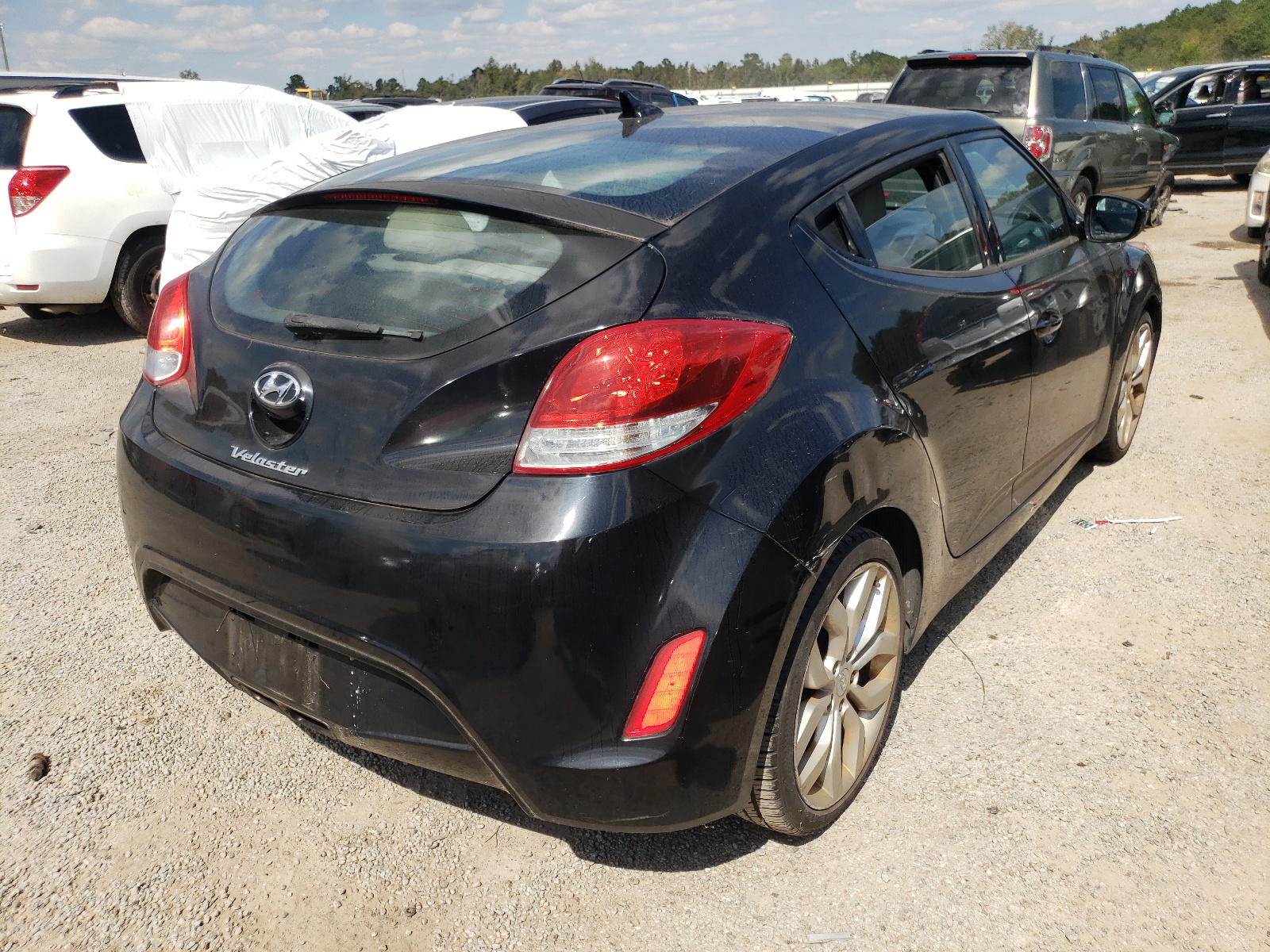 Photo 4 from auction – 2012 HYUNDAI VELOSTER with VIN KMHTC6AD1CU053047