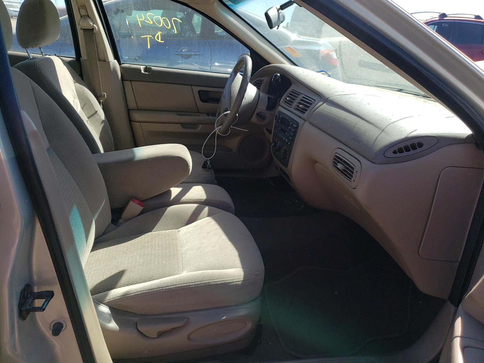 Photo 5 from auction – 2003 FORD TAURUS SE with VIN 1FAFP53283G182760