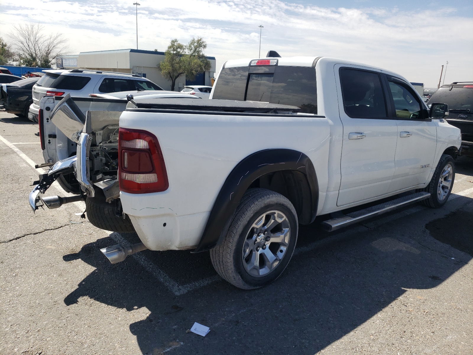 Photo 4 from auction – 2019 RAM 1500 BIG H with VIN 1C6RREFT0KN639634