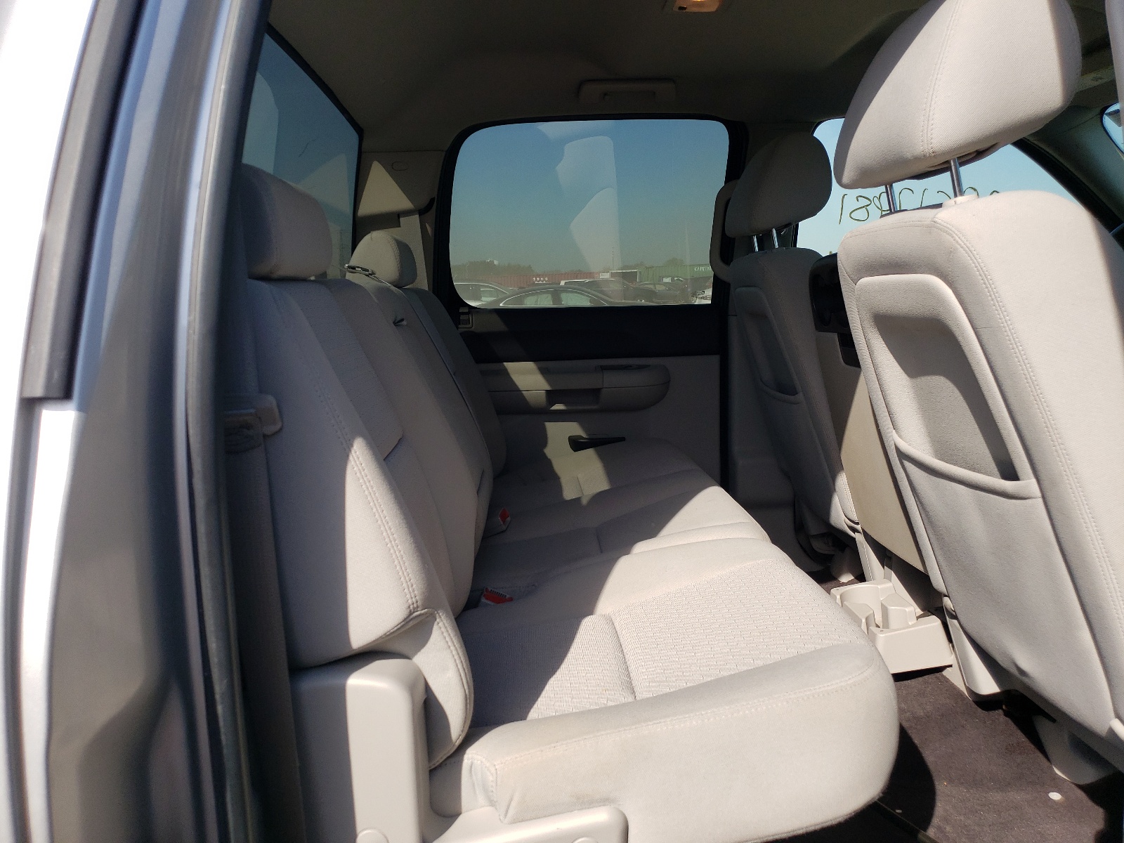 Photo 6 from auction – 2010 CHEVROLET SILVERADO with VIN 3GCRKSE38AG249577