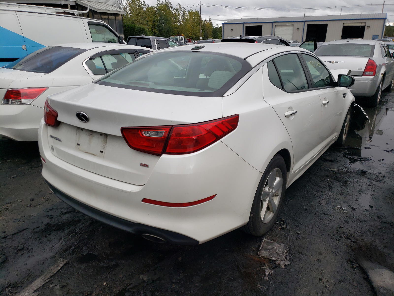 Photo 4 from auction – 2015 KIA OPTIMA LX with VIN KNAGM4A72F5554669