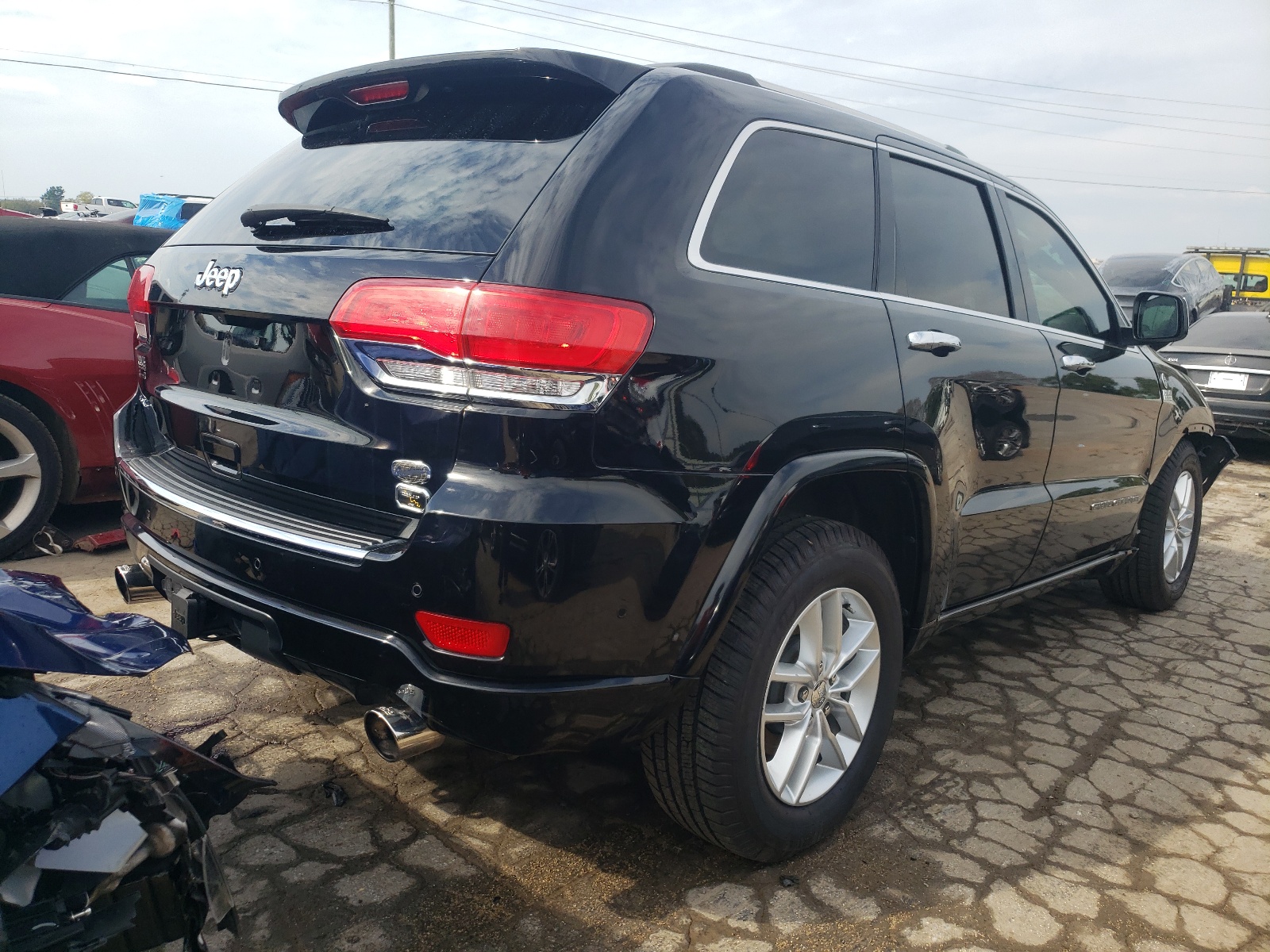 Photo 4 from auction – 2018 JEEP GRAND CHER with VIN 1C4RJFCT0JC276529