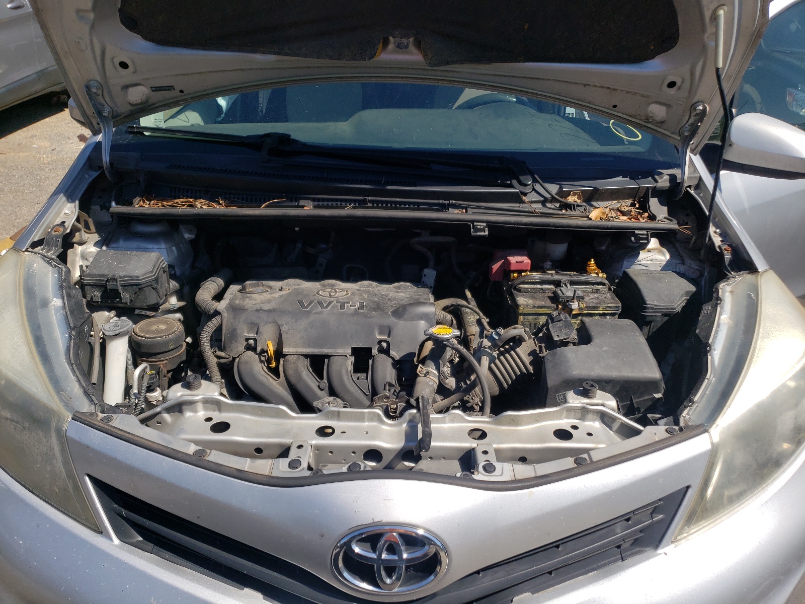 Photo 7 from auction – 2013 TOYOTA YARIS with VIN JTDKTUD37DD550287
