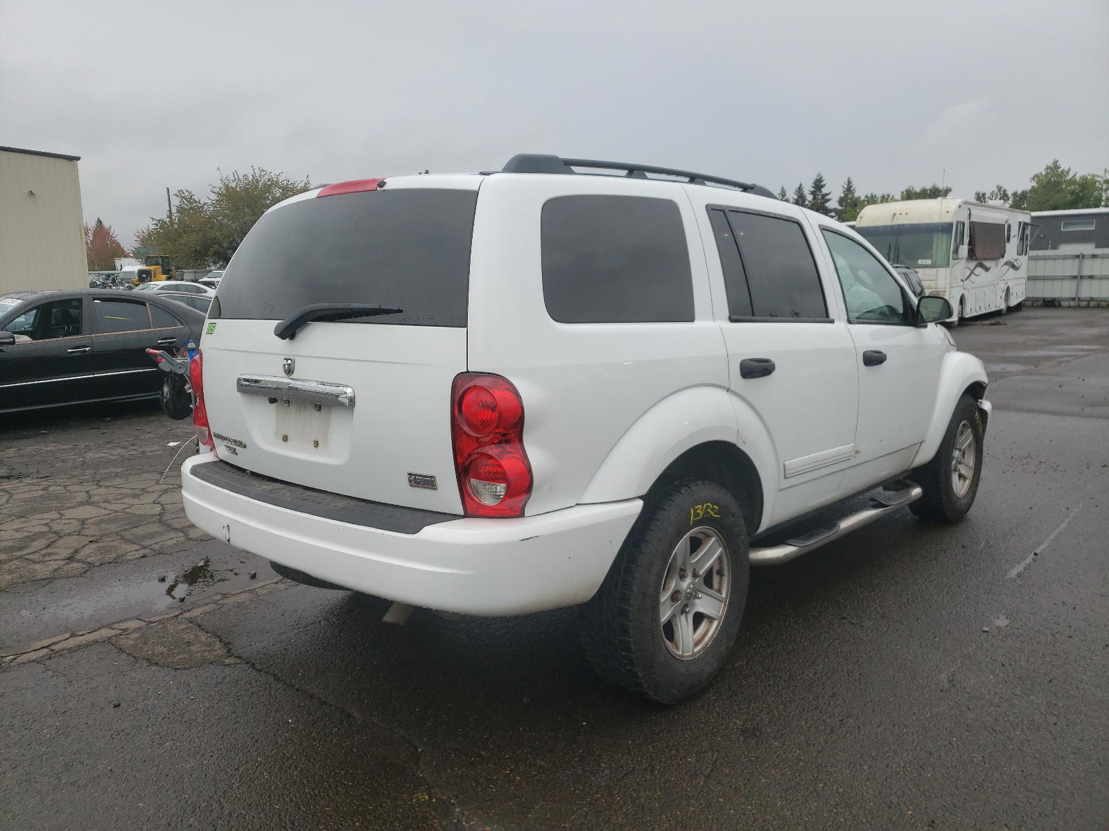 Photo 4 from auction – 2005 DODGE DURANGO SL with VIN 1D4HB48D35F502357