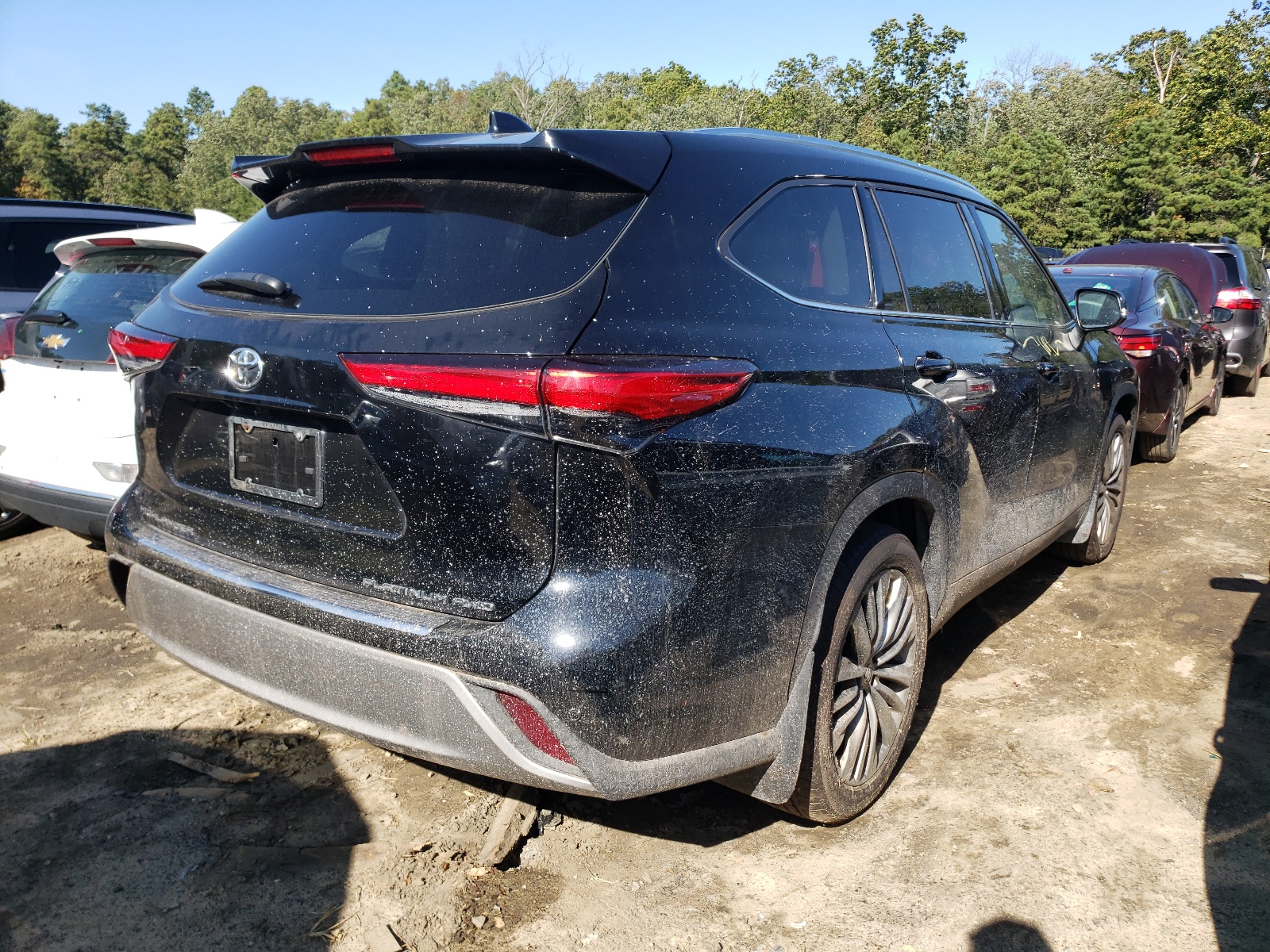 Zdjęcie 4 z aukcji – 2020 TOYOTA HIGHLANDER z VIN 5TDFZRBHXLS053703