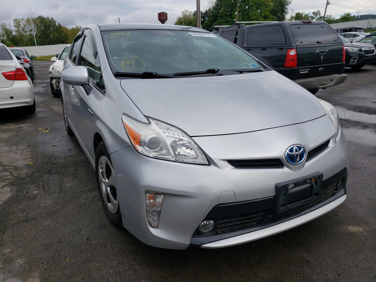 TOYOTA PRIUS 2011 with VIN JTDKN3DU9E1737692 - Photo from auction