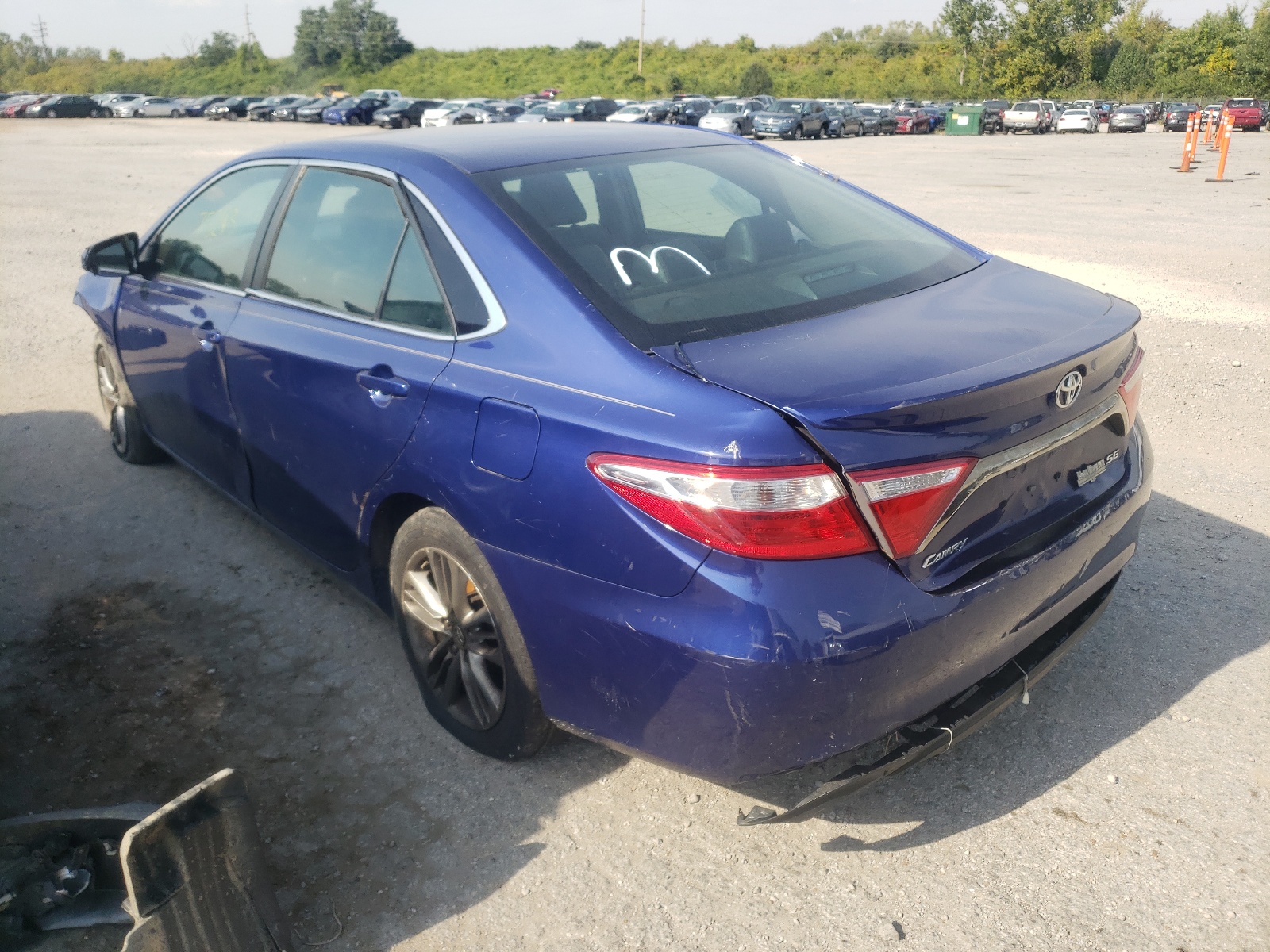 Photo 3 from auction – 2015 TOYOTA CAMRY LE with VIN 4T1BF1FK3FU946936