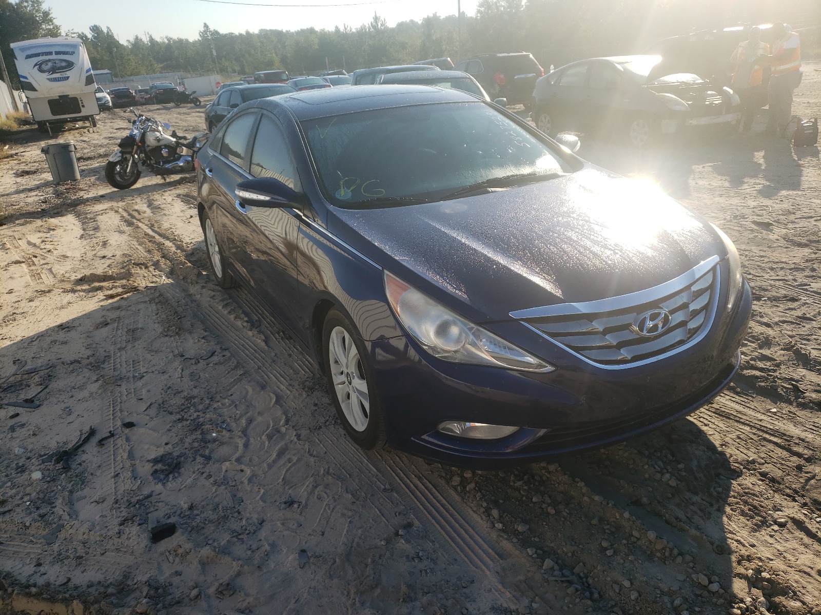 Photo 1 from auction – 2011 HYUNDAI SONATA SE with VIN 5NPEC4AC1BH027906