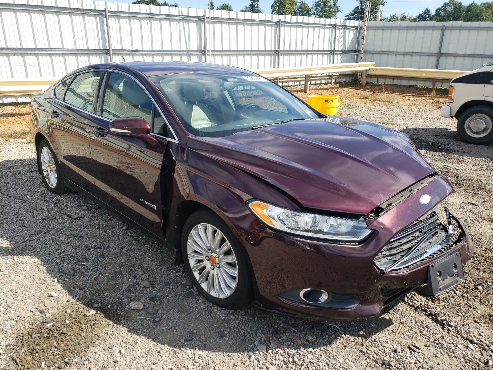FORD FUSION SE 2013 with VIN 3FA6P0LU0DR240746 - Photo from auction
