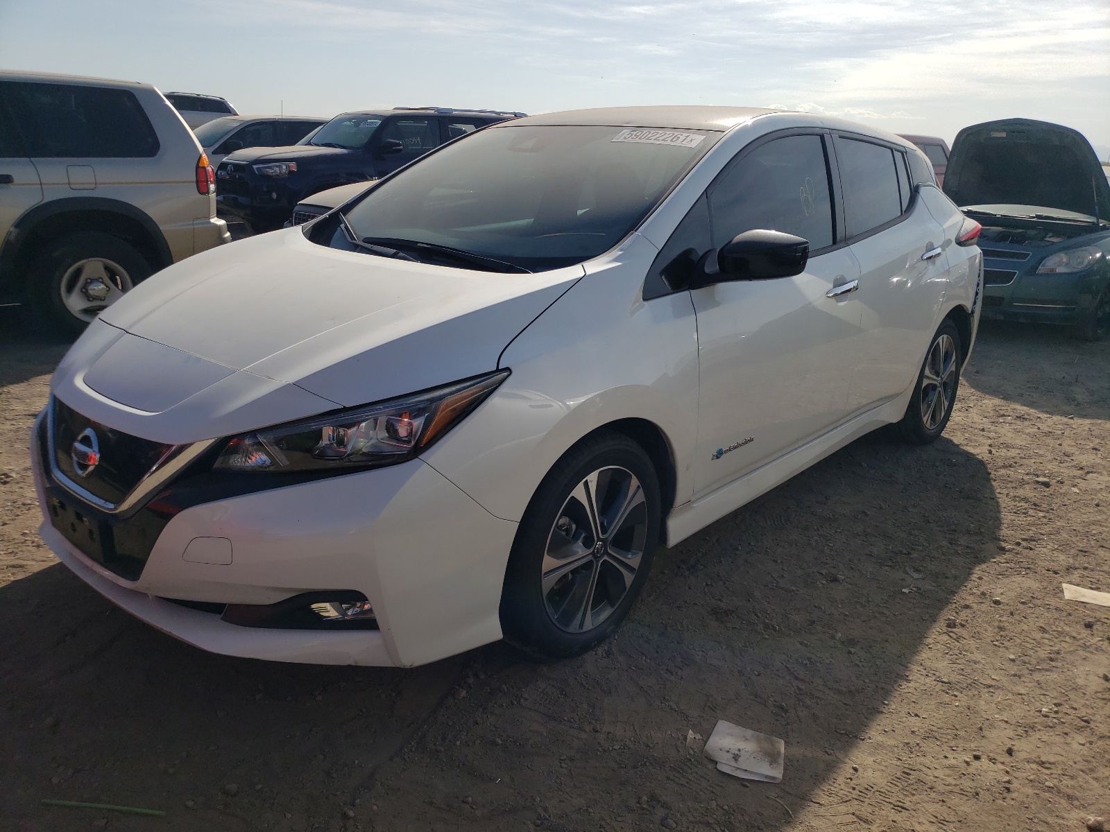 Photo 2 from auction – 2019 NISSAN LEAF S with VIN 1N4AZ1CP1KC305717