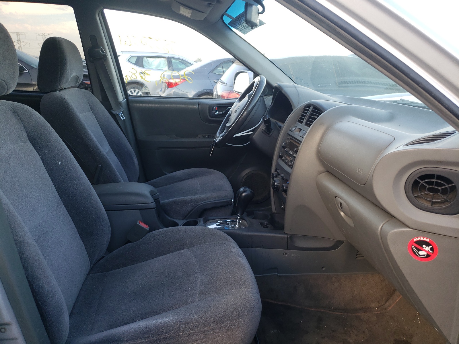 Photo 5 from auction – 2003 HYUNDAI SANTA FE G with VIN KM8SC73D13U430734
