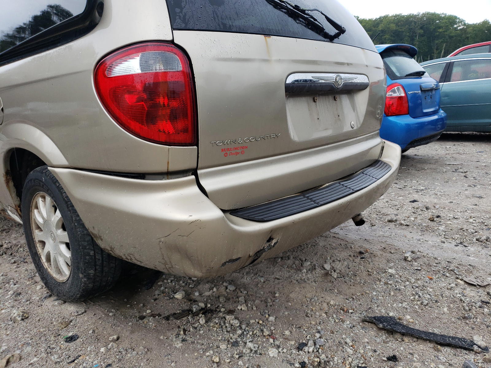 Photo 9 from auction – 2003 CHRYSLER TOWN & COU with VIN 2C4GP44L83R367115