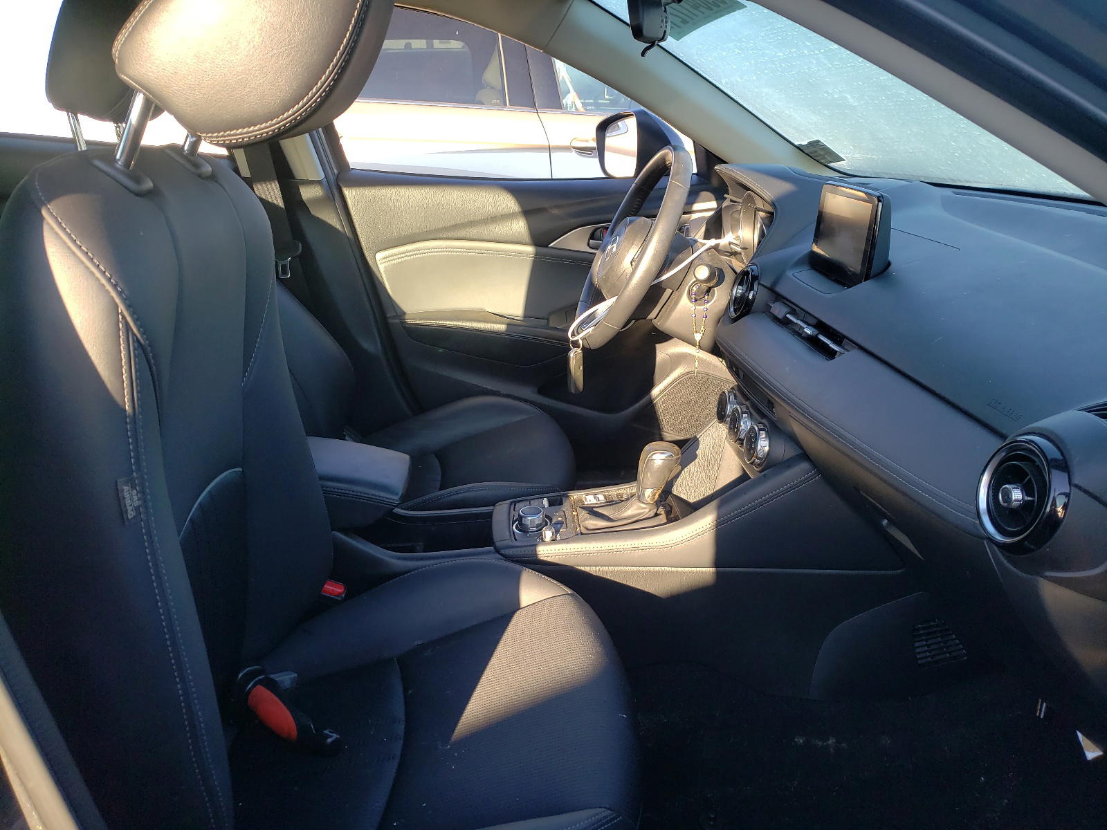 Photo 5 from auction – 2019 MAZDA CX-3 TOURI with VIN JM1DKFC79K0445153