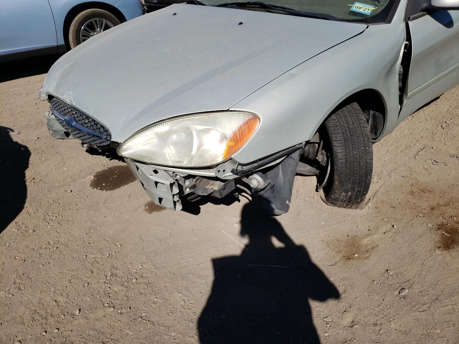 Photo 9 from auction – 2003 FORD TAURUS SE with VIN 1FAFP53283G182760
