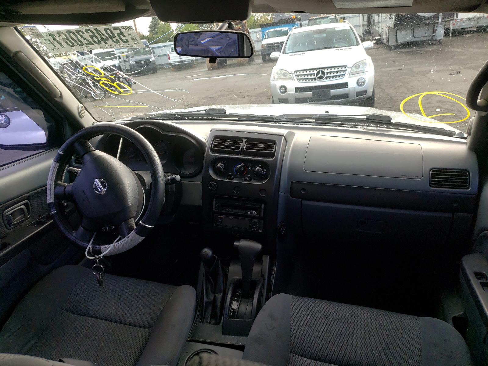 Photo 10 from auction – 2003 NISSAN FRONTIER with VIN 1N6MD27Y23C418783