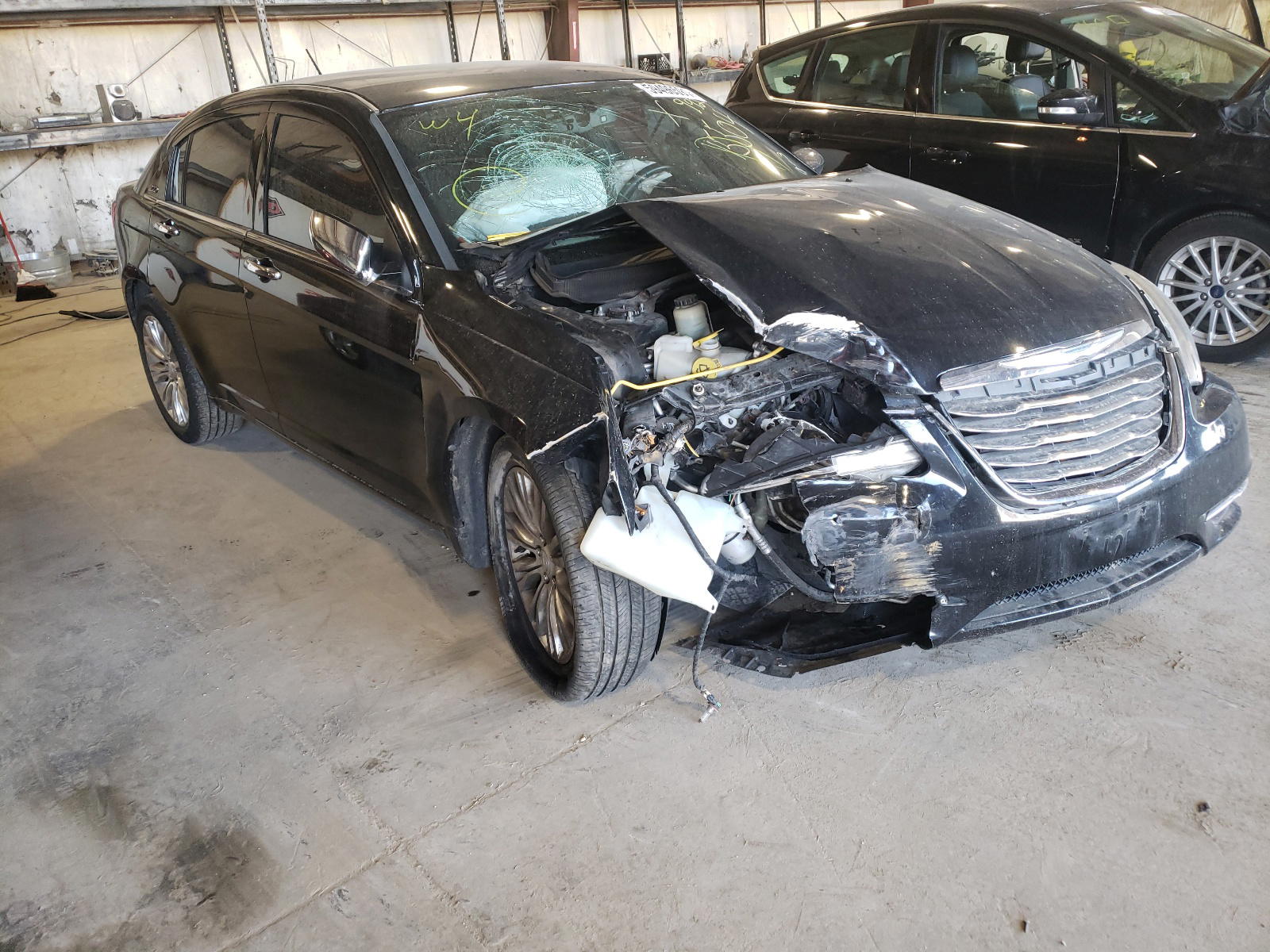 CHRYSLER 200 LIMITE 2011 with VIN 1C3BC2FBXBN579920 - Photo from auction