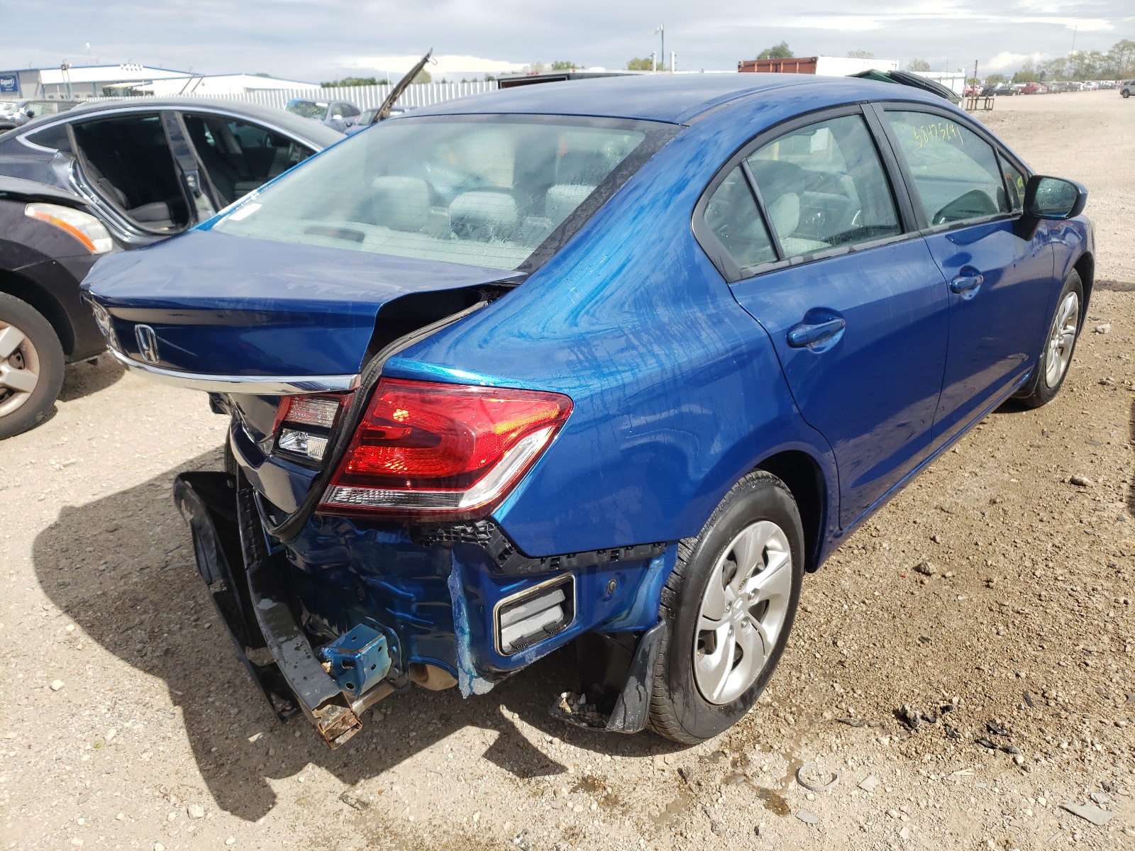 Photo 4 from auction – 2014 HONDA CIVIC LX with VIN 19XFB2F51EE040170