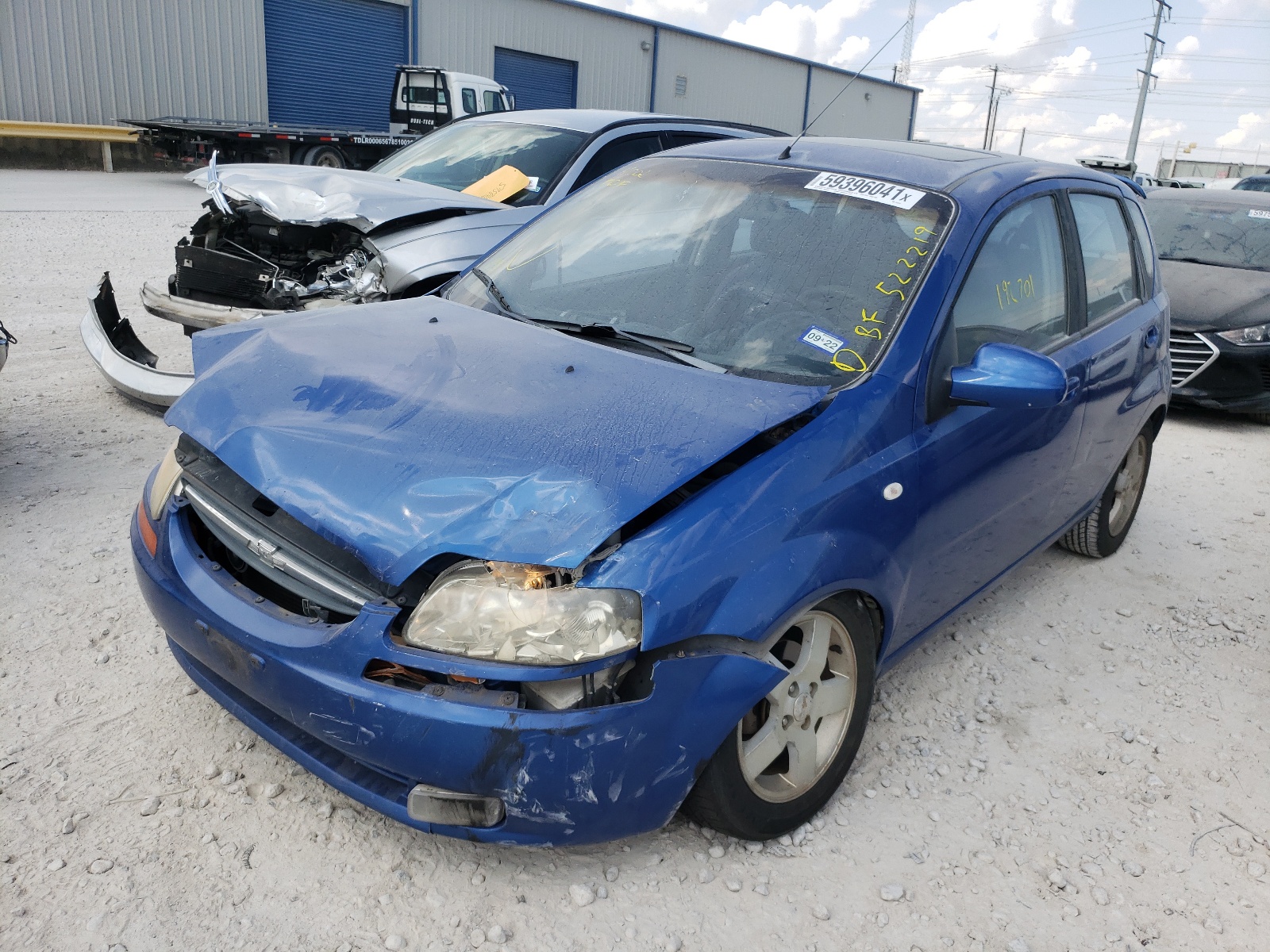 Photo 2 from auction – 2006 CHEVROLET AVEO LT with VIN KL1TG66626B522219