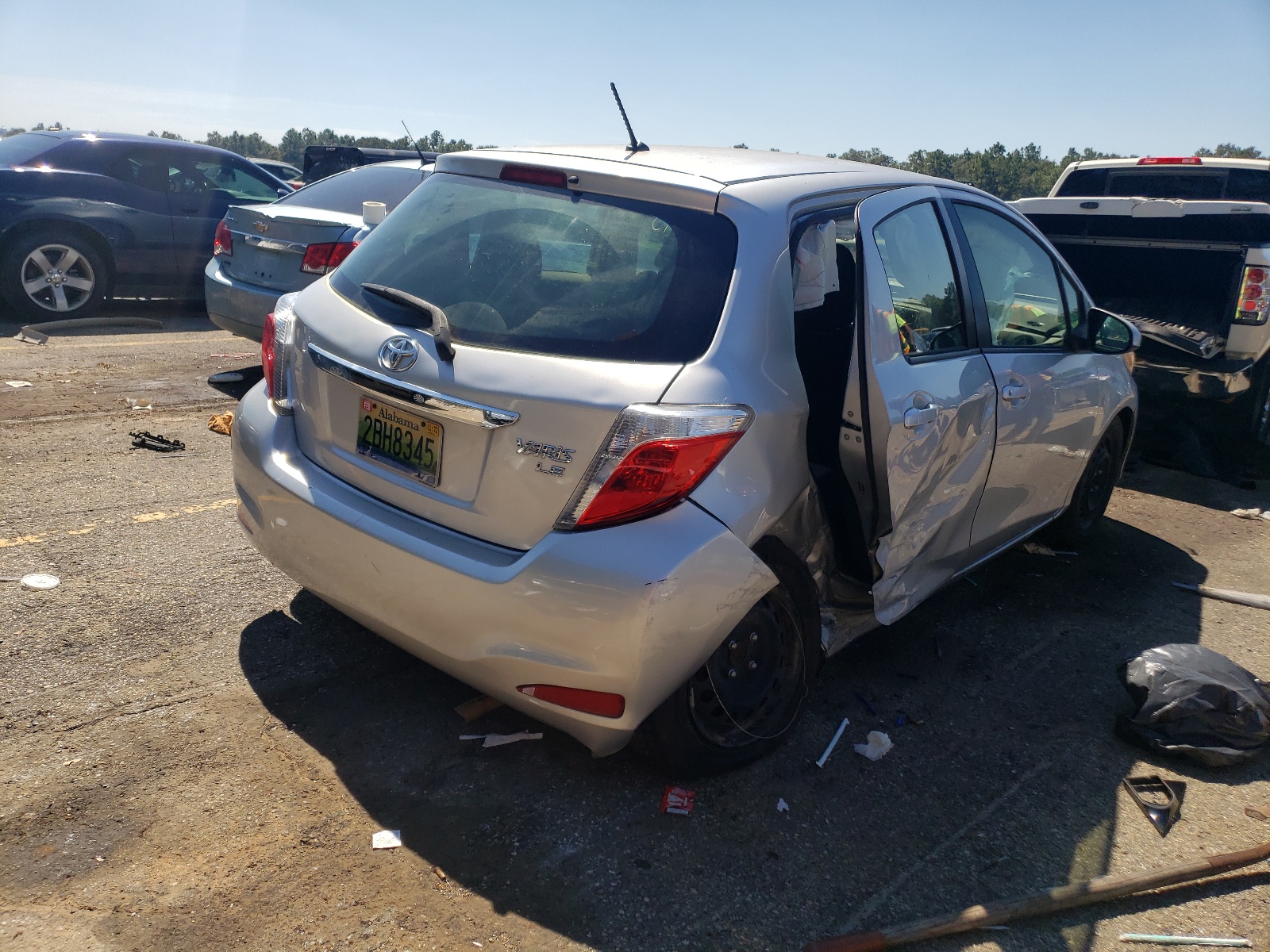 Photo 4 from auction – 2013 TOYOTA YARIS with VIN JTDKTUD37DD550287
